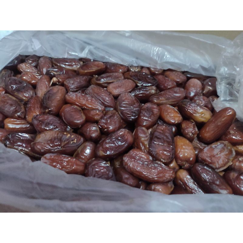 

KURMA TUNISIA MADU 1 kg