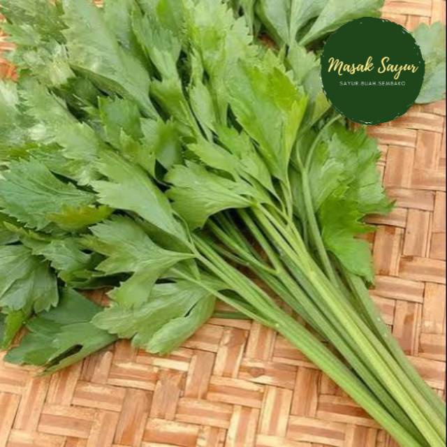 

Daun seledri bandung 100 gram