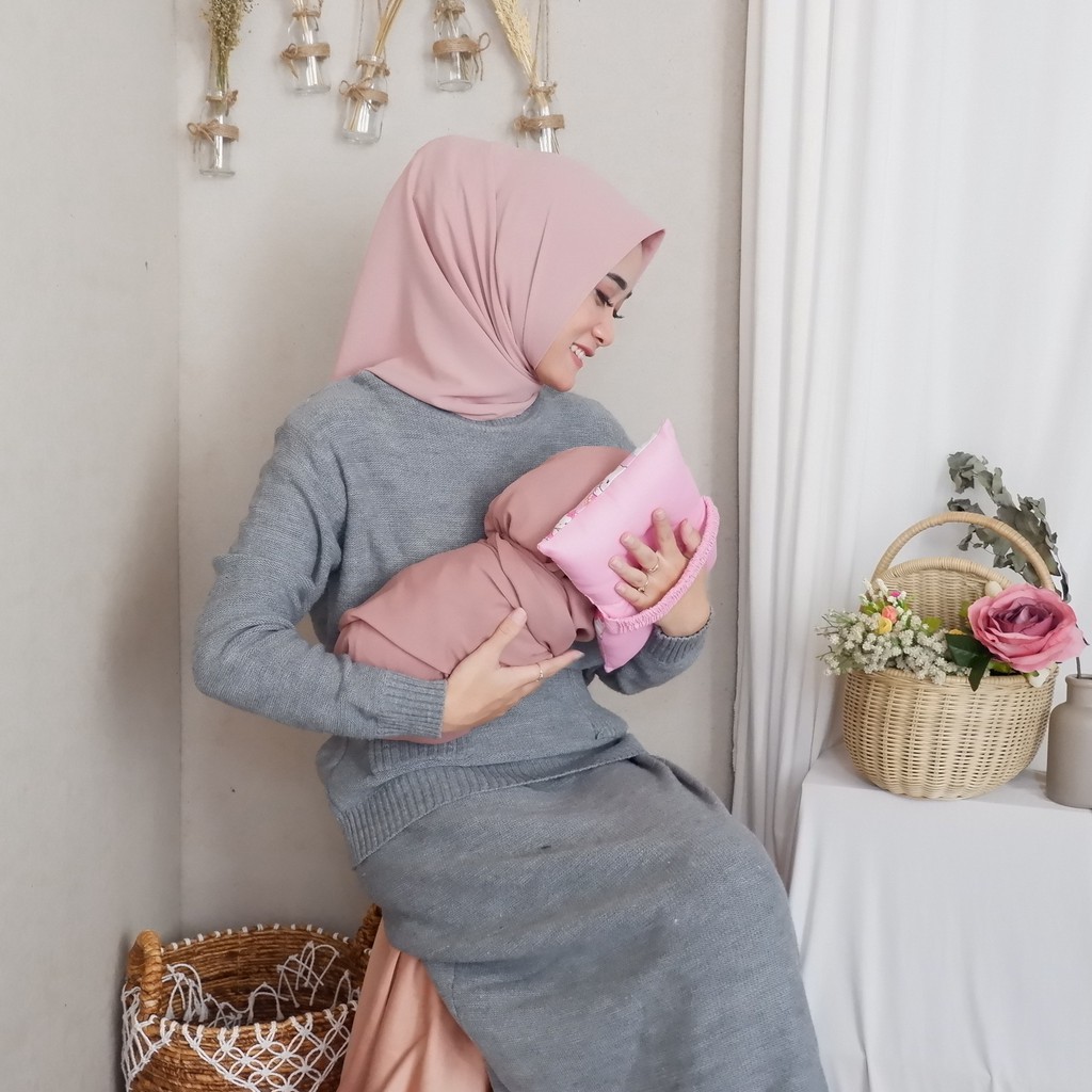 Bantal Peyang Bayi Dengan Karet Bisa Untuk Tangan Anti Kepala Peang Baby Bantal Menyusui Besar Murah Karakter Lucu Ori Persiapan Perlengkapan Bayi Baru Lahir Newborn Ibu Hamil dan Ibu Menyusui Premium Empuk dan Adem Merek Ndollolo