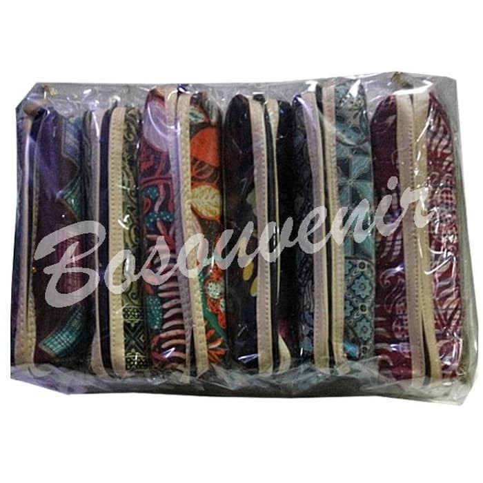 

Promo Souvenir Tempat Pensil Pulpen Batik Diskon