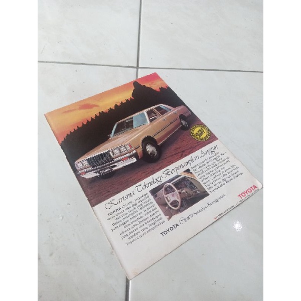 iklan Toyota crown