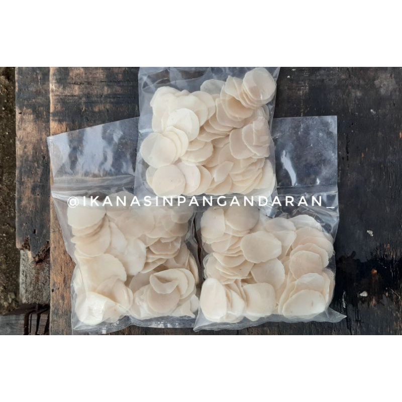 

KERUPUK IKAN 100 GRAM KHAS PANGANDARAN
