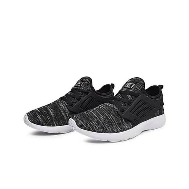 Sepatu Ardiles Sneakers Eldora Black