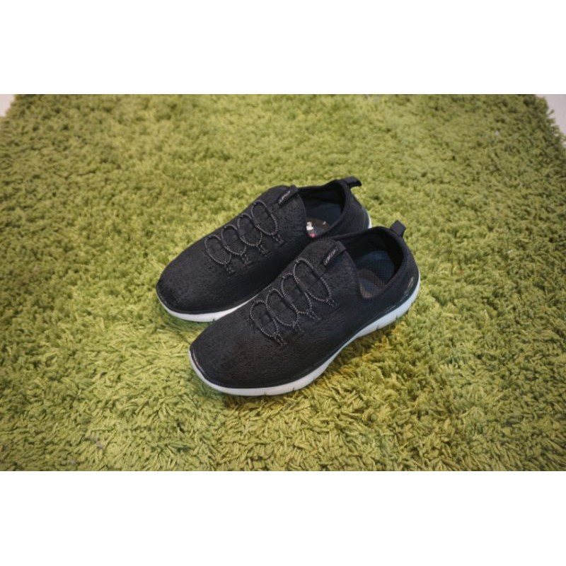 Sepatu skechers flex appeal 2.0 dual lite original bekas murah