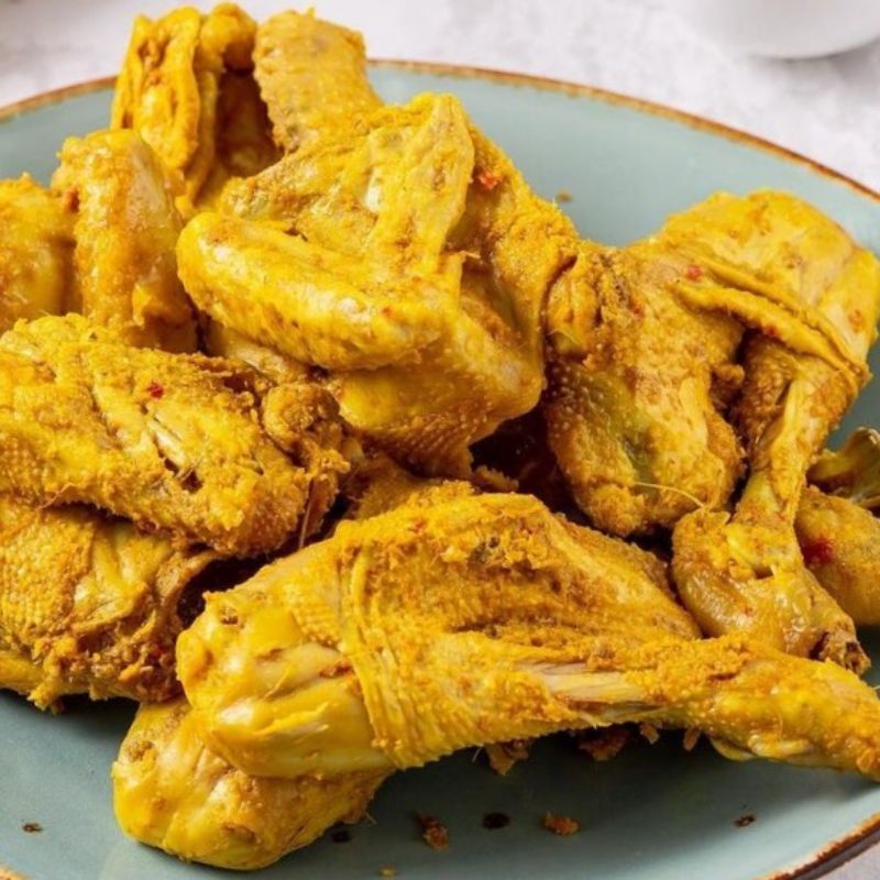 

Ayam Pejantan Ungkep Bumbu Kuning