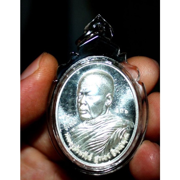 rian silver kruba krisana