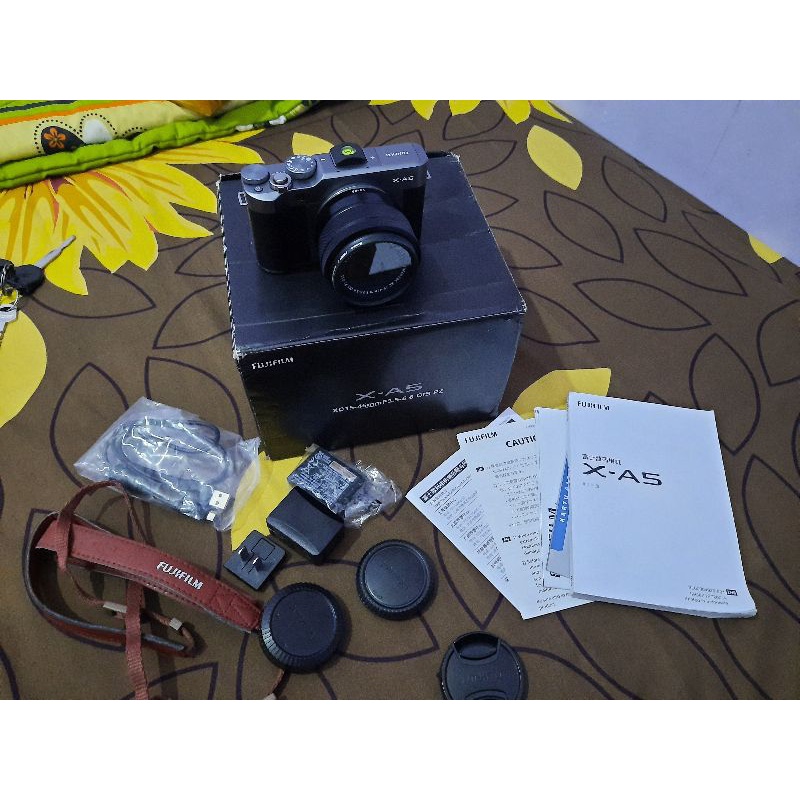 FUJIFILM XA5 FULLSET MULUS SECOND BEKAS