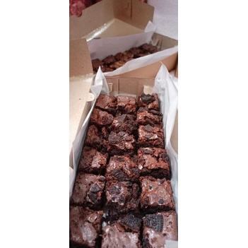 

FUDGY BROWNIES