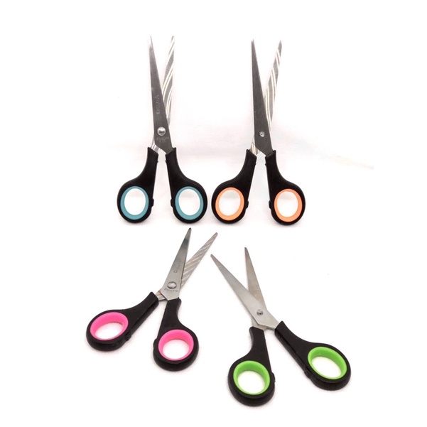

SANTI-ACC Gunting Karet Warna (Tanggung)