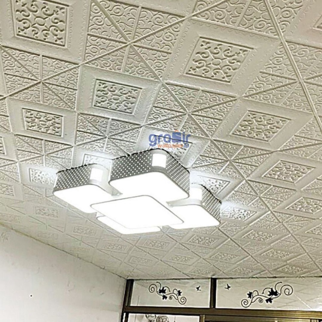 (COD) Wallpaper 3D Sticker Dinding Plafon Atap Ukuran 70X70CM High Premium Quality Termurah