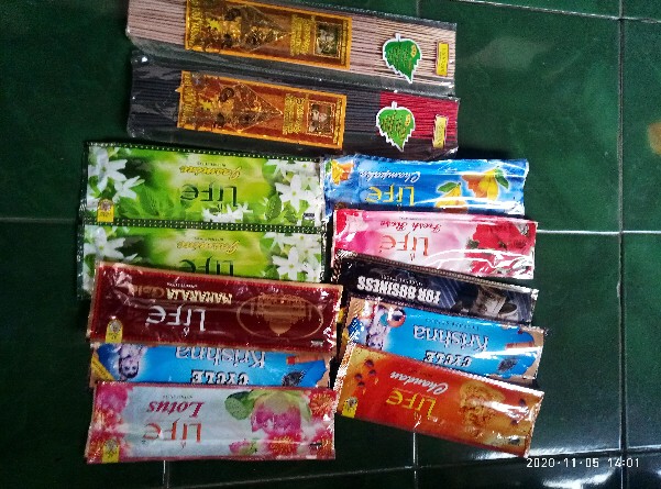 Dupa Hio Cendana Chandan Renteng Isi 35 Batang By Darshan Life India