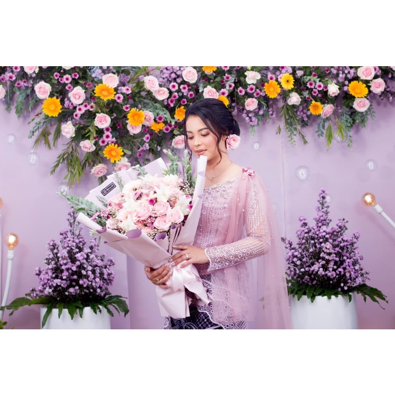 preloved kebaya lamaran/wisuda