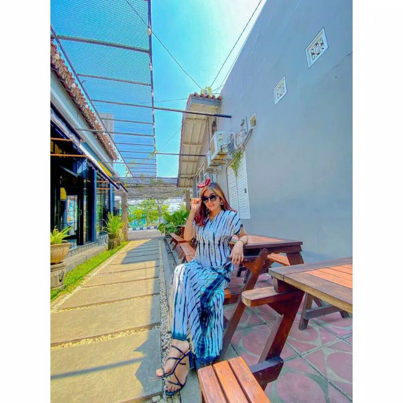 Daster panjang galaran kancing depan busui tali samping motif viral tiedye shibori-Galaran Hijau botol