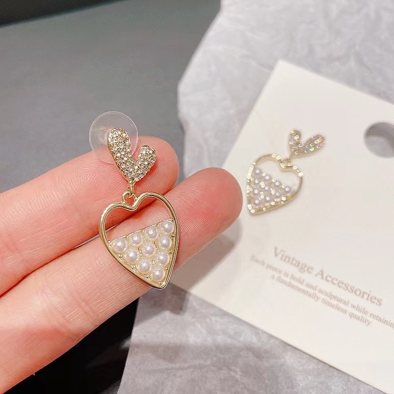 Anting Bentuk Hati Aksen Mutiara Gaya Korea