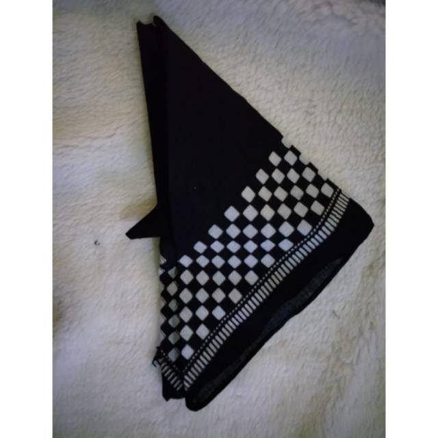 IKAT KEPALA SUNDA HITAM ACCESORIES PASANGAN BAJU BESKAP ADAT SUNDA HALUS MURAH