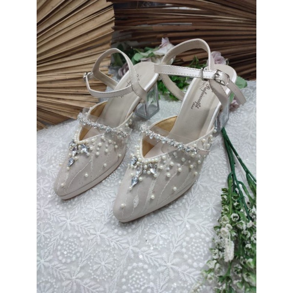 sepatu pesta wanita diamont broken white 7cm kaca