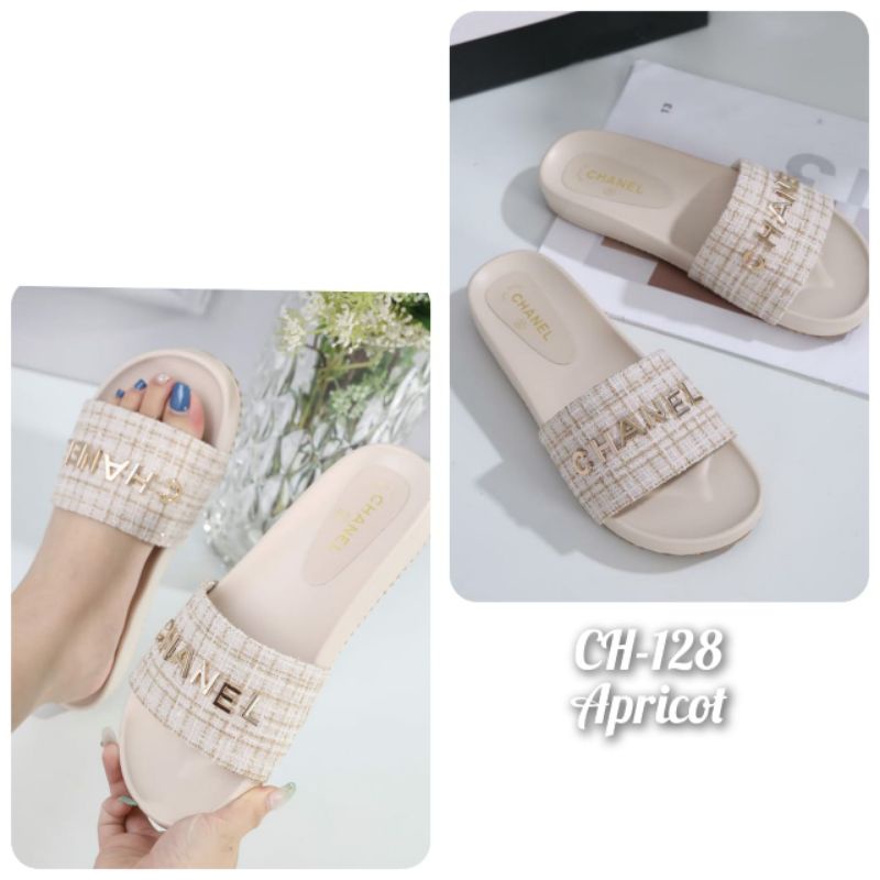 Sendal slop wanita import  kode 128