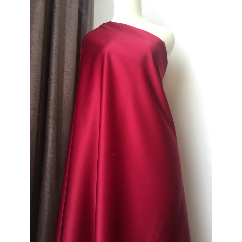 Kain Satin Velvet Premium Warna Merah Maroon Bahan Seragaman bahan Furing Bisa untuk Background Backdrop foto Produk