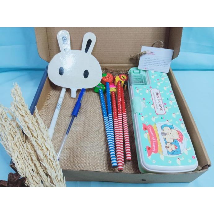 

BISA COD paket bundling tempat pensil anak/alat tulis anak/hampers alat tulis/TEMPAT PENSIL AESTHETIC/TEMPAT PENSIL ANAK PEREMPUAN/TEMPAT PENSIL LUCU/TEMPAT PENSIL 3D/TEMPAT PENSIL TRANSPARAN/TEMPAT PENSIL LUCU/TEMPAT PENSIL KOREA/TEMPAT PENSIL