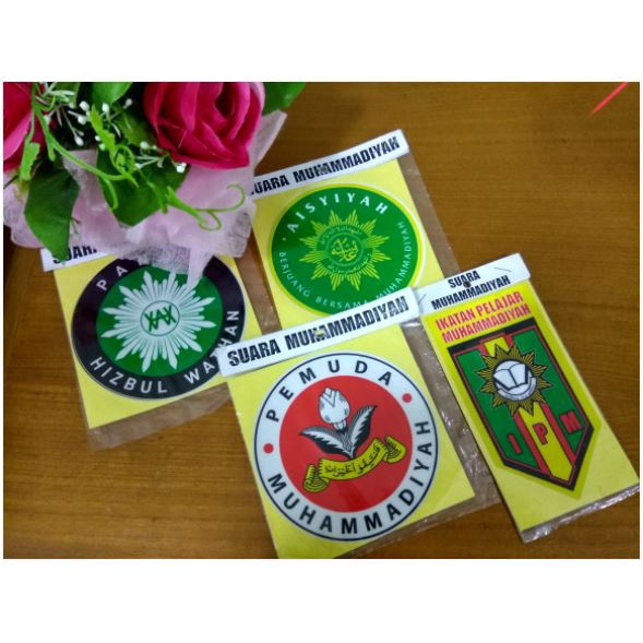

Stiker Printing Custom ukuran 10 x 10 cm