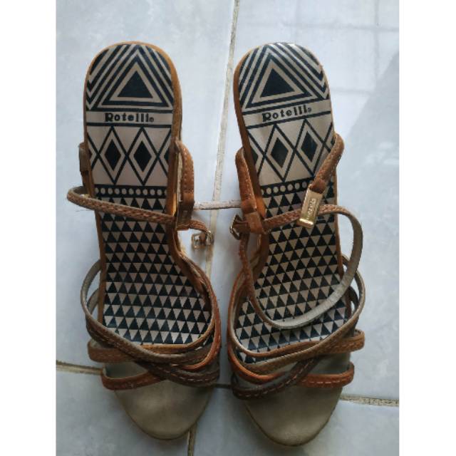 Preloved wedges rotelli size 38