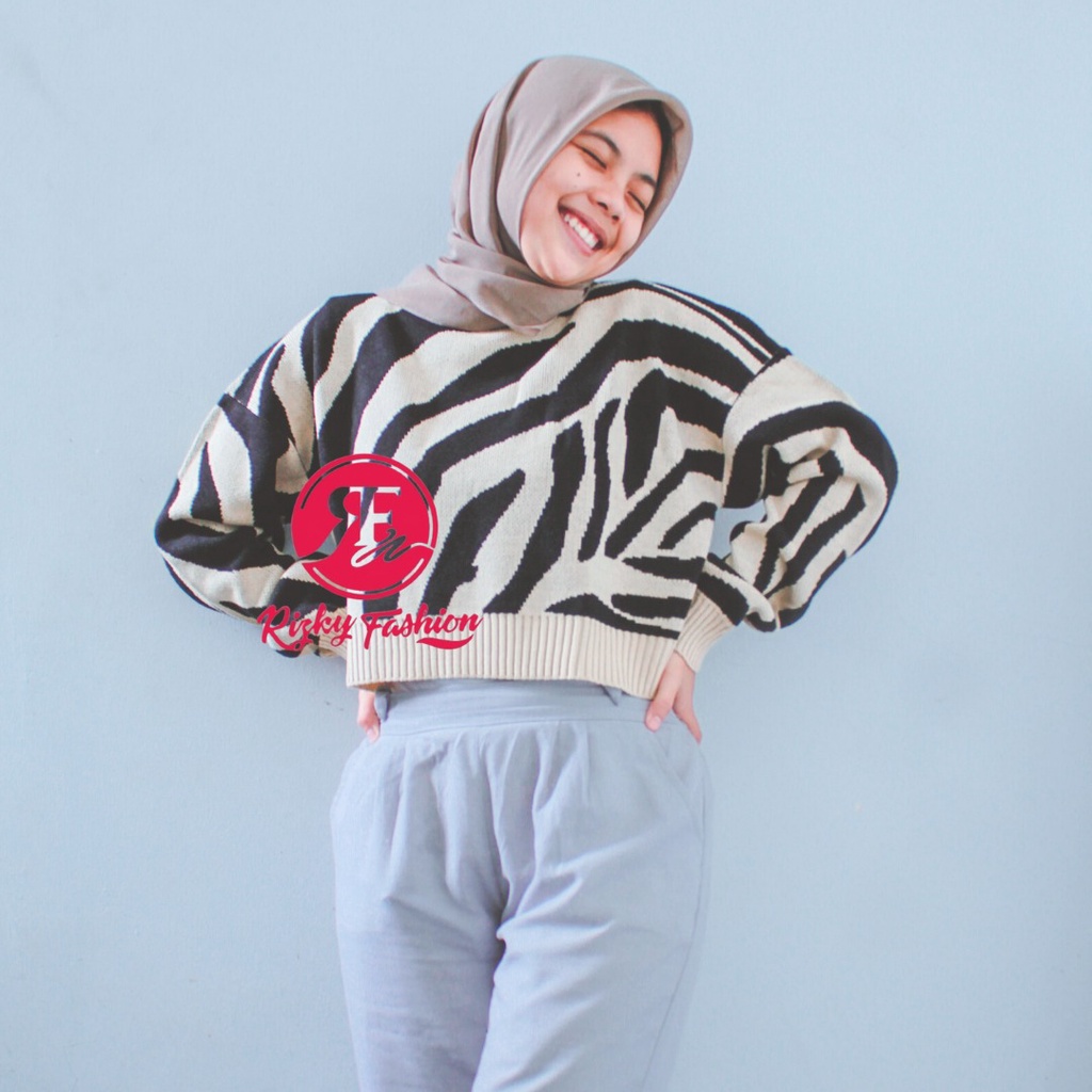 Crop zebra blouse korea