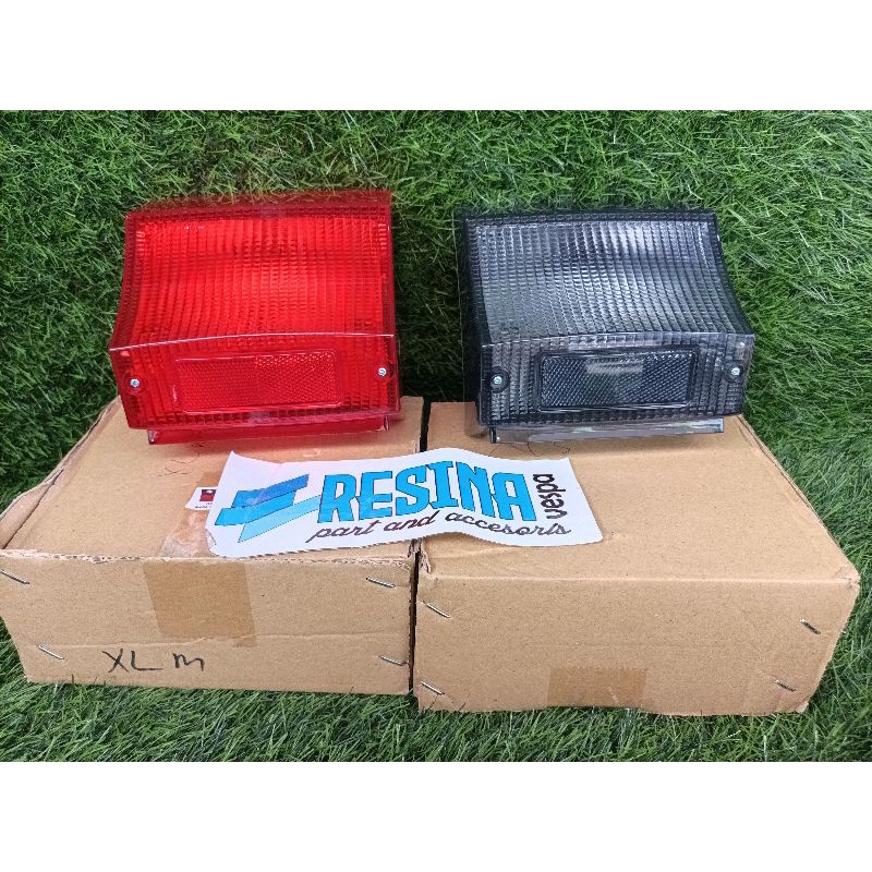 stoplamp lampu belakang vespa excel model import detail original cerah dan smoke