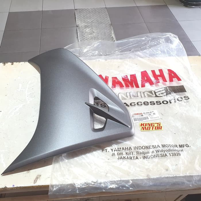 SAYAP AEROX 125 KIRI ABU ABU ASLI YAMAHA