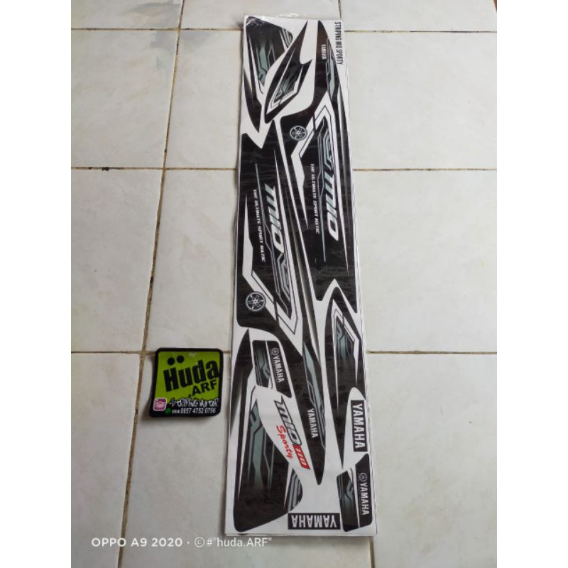 Striping Variasi Yamaha Mio Sporty Lis Variasi Yamaha Mio Smile Motif grafis new Hitam Abu Abu