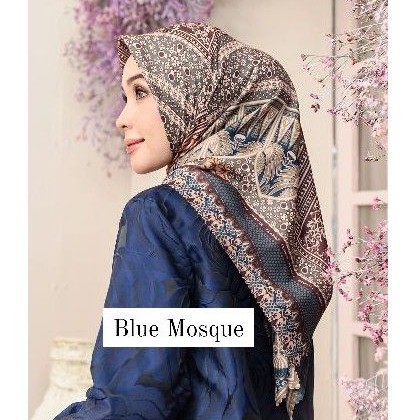 Julang Scarf By Wearing Klamby