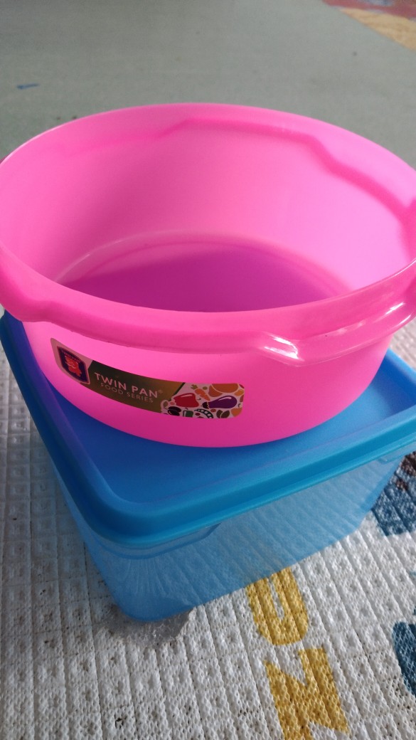 Toples / Tempat Penyimpanan Segi Mw 08 Mondoware
