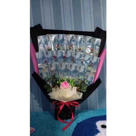 bucket uang 50rb jumlah 1jt