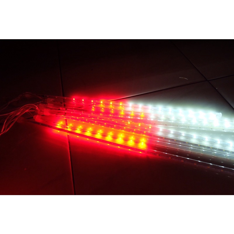lampu led meteor merah putih