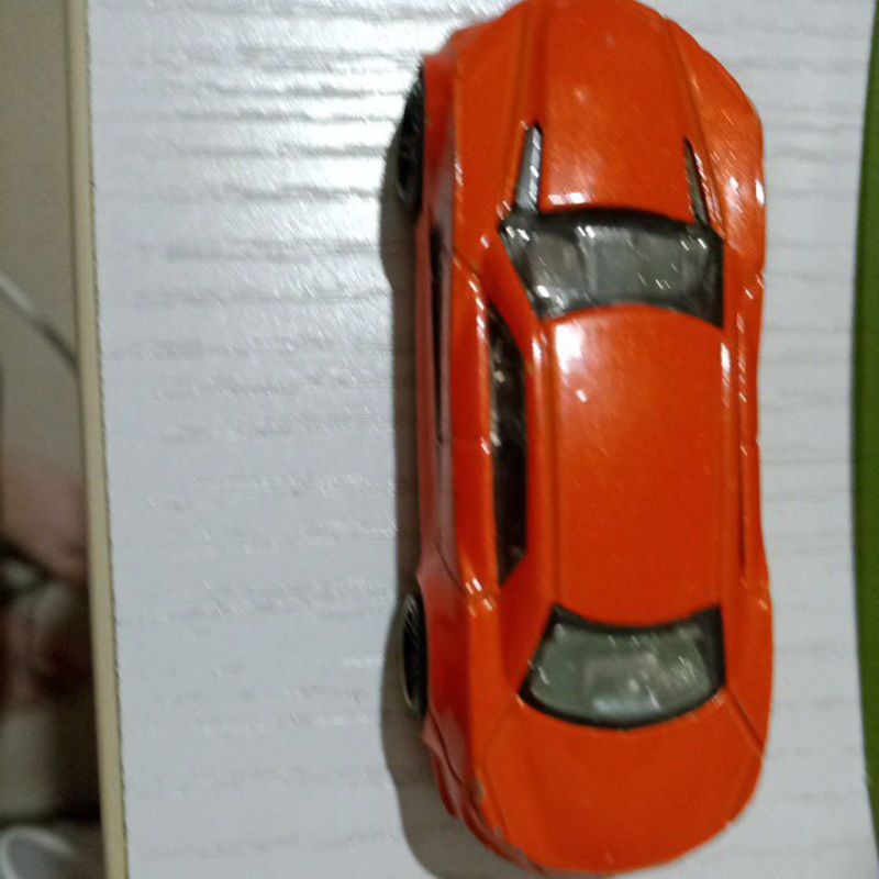 

Hotwhells bekas tidak ada kardus