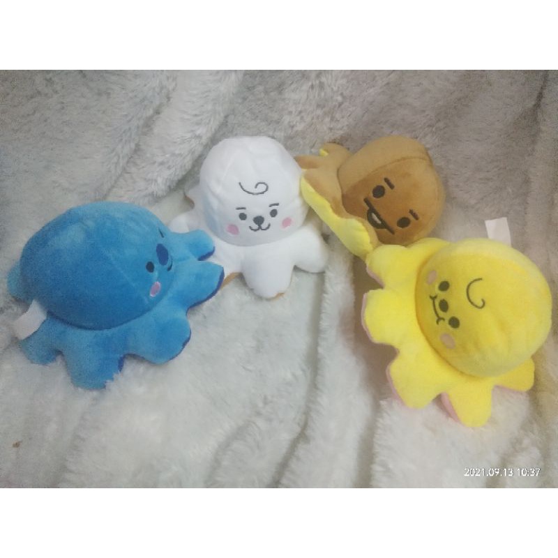 BONEKA GURITA BT21 BOLAK BALIK