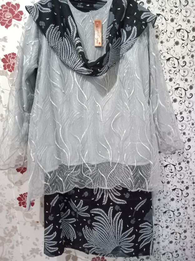 Ready 5 Warna - Batik Couple Granada Tile Mutiara