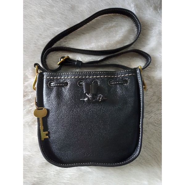 tas fossil bucket belt bag crossbody black preloved