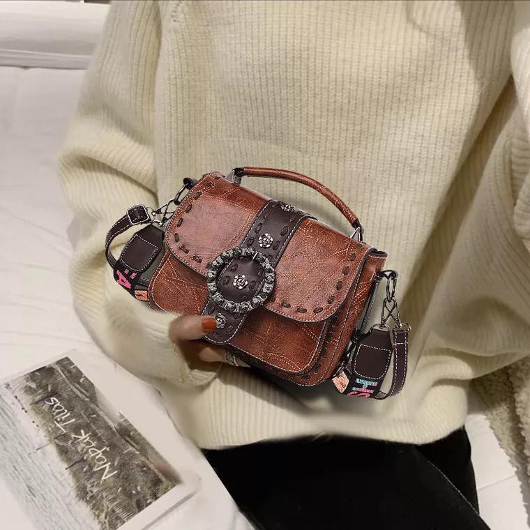 LK58560 TAS FASHION WANITA IMPORT BATAM MARTHA MEGUMI JAKARTA 284 VC83302 EL 325 BQ2456 LT1560