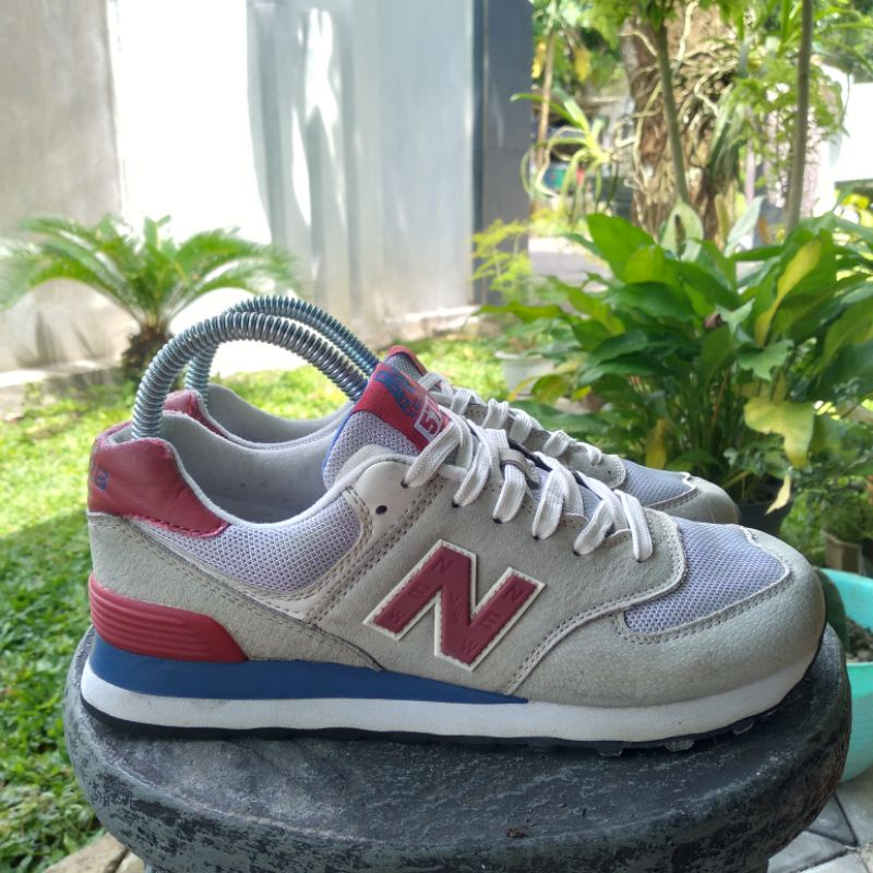 Sepatu Second Brand New Balance 574