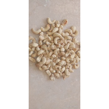 

kacang mente biasa/kecil 1000g