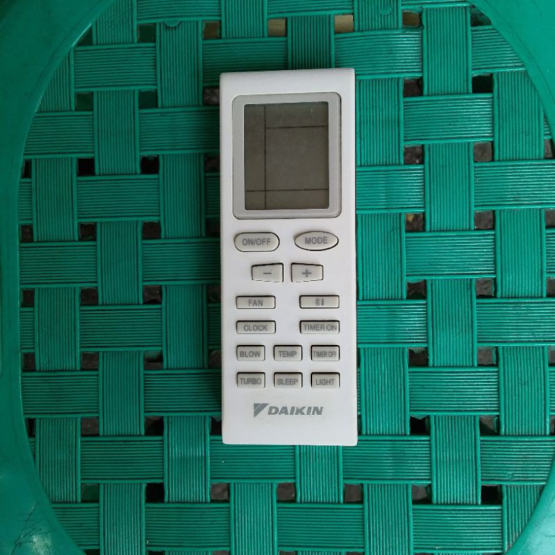 REMOTE AC DAIKIN SERI ARC467A1 ORIGINAL