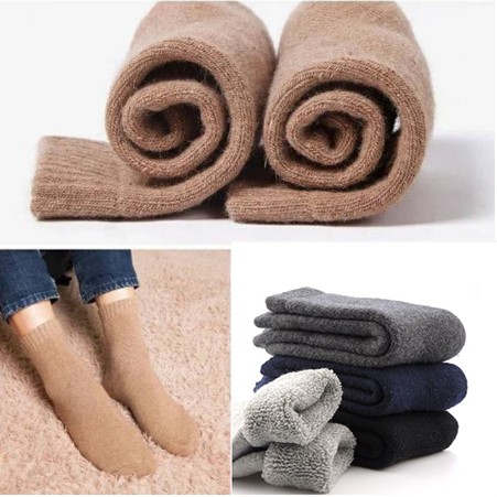 Kaos Kaki Musim Dingin Tebal Hangat Bahan Wool Bulu Domba