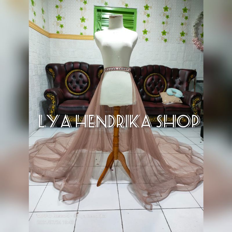 GAUN PENGANTIN DUYUNG EKOR + VEIL MUTIARA +EKOR TILE SUSUN