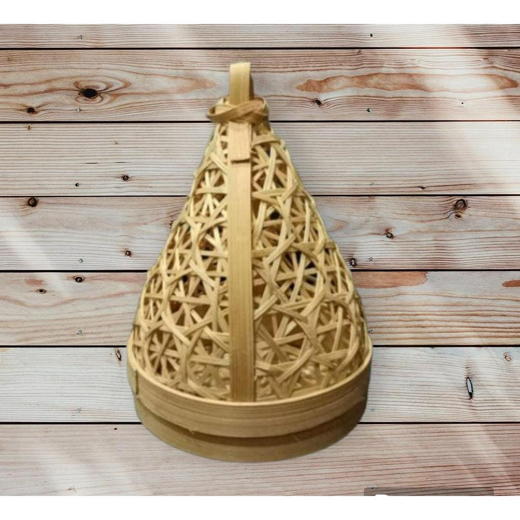 tutup makanan kecil dari anyaman bambu untuk display piring