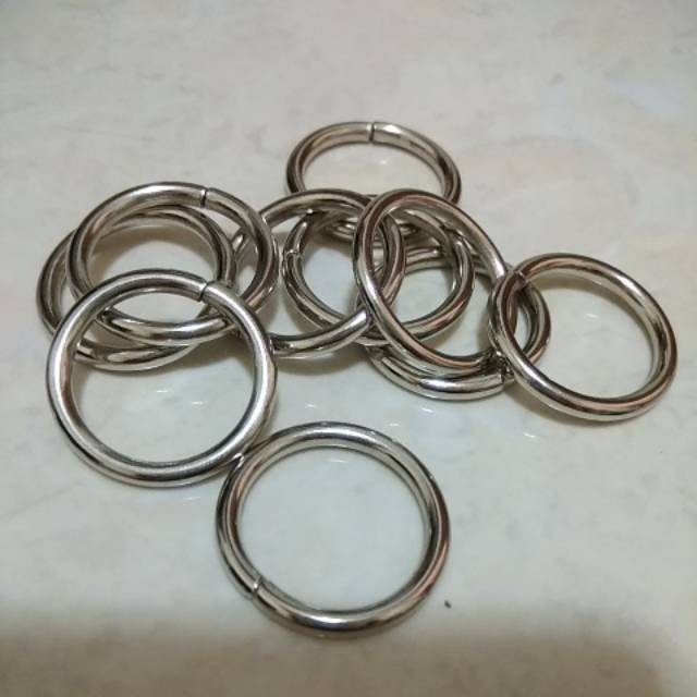 

Ring O 2 cm isi 10 pcs