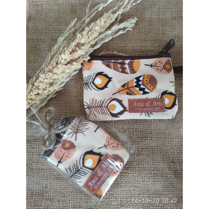 SOUVENIR DOMPET kanvas