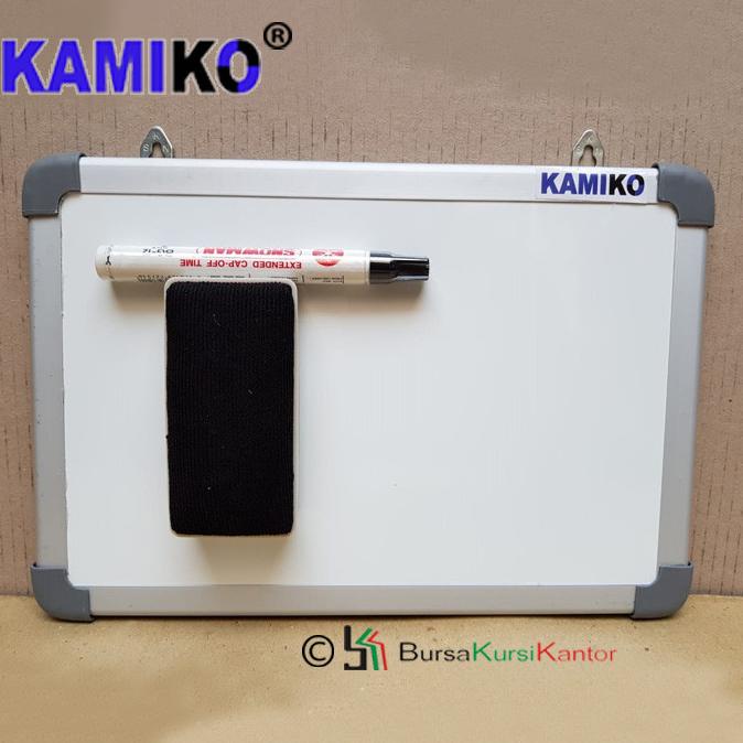 

NEW Whiteboard Kamiko 20x30 Gantung Spidol Hitam - Hapusan