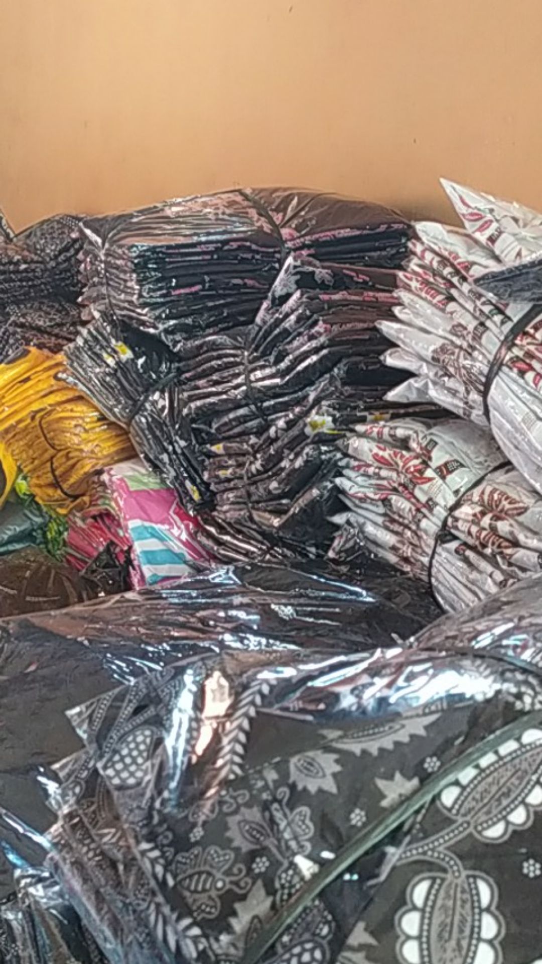 Maura Couple - Sania Ruffle Batik Couple Ori Ndoro Jowi Garansi Termurah Shopee - Batik Modern Solo