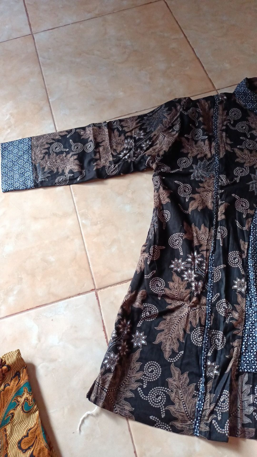 Blus Davina Daun Lawasan Baju Batik Atasan Wanita