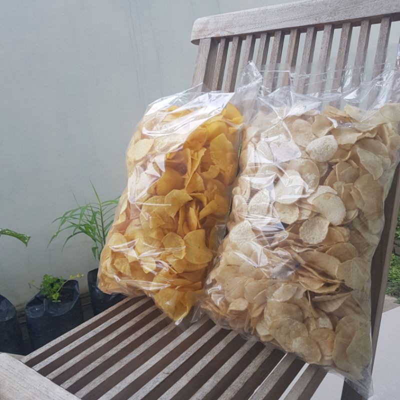 

Kripik Singkong 1Kg dan Kripik Talas 1Kg khas oleh oleh Banyuwangi